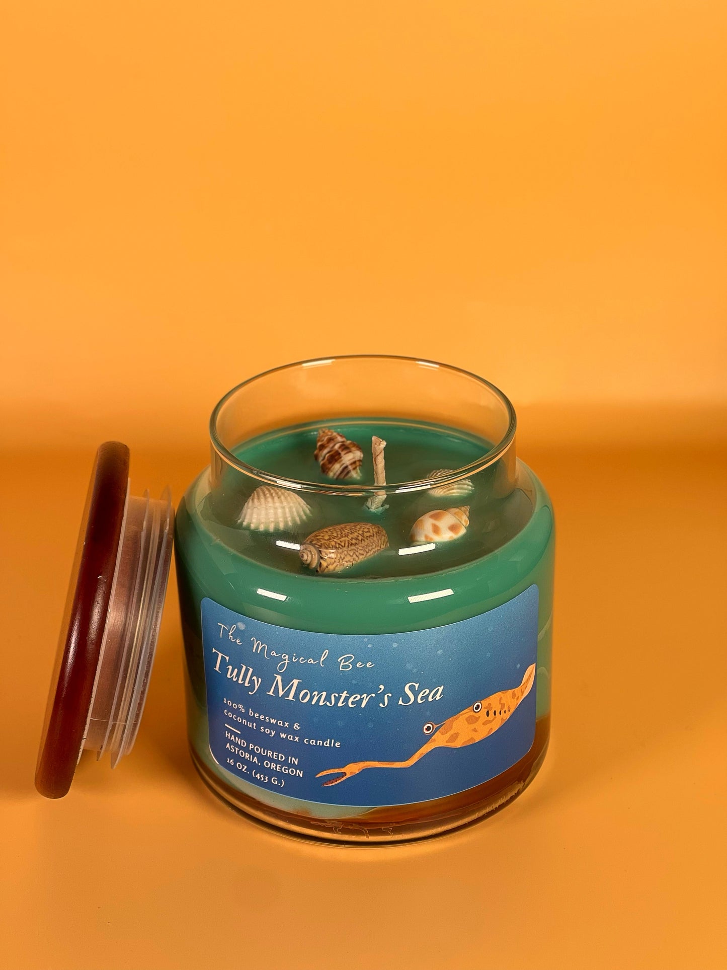 Tully Monster's Sea Candle