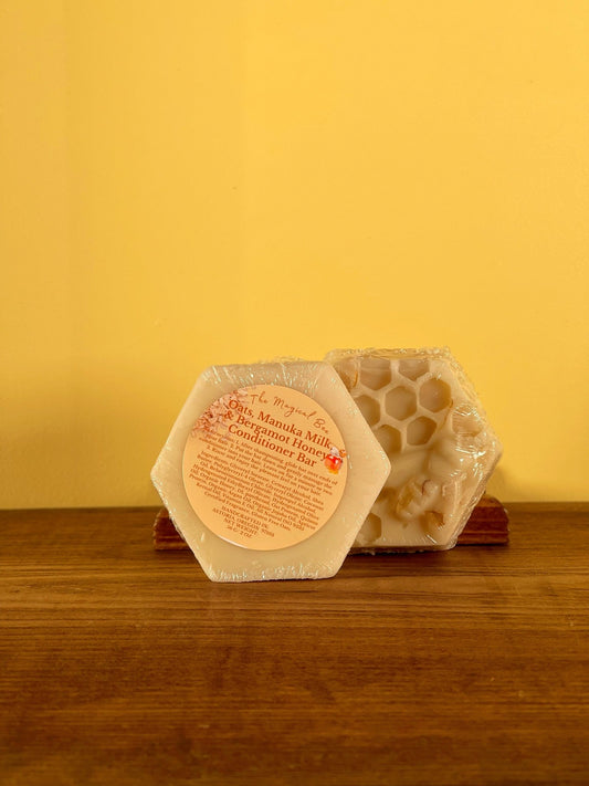 Oats, Manuka Milk & Bergamot Honey Conditioner Bar (all natural ISO 2935 certified fragrance) - The Magical Bee